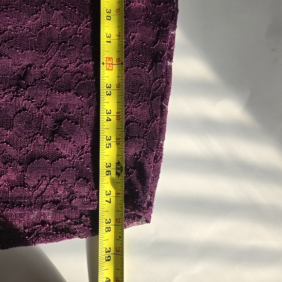 Scala Lace Halter Midi Dress in Rich Purple. Size M - Picture 6 of 11